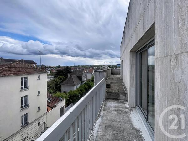 Appartement F2 à vendre  3 pièces - 63 m 2   MELUN  - 77