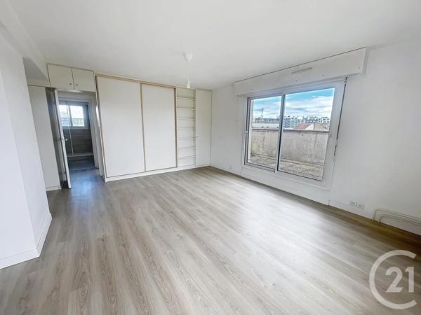 Appartement F2 à vendre  3 pièces - 63 m 2   MELUN  - 77