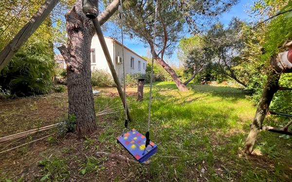 Maison à vendre    4 pièces •  Marseillan