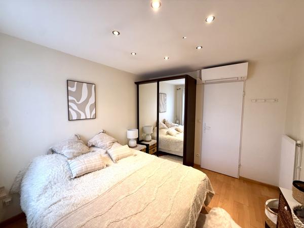 Bondy (93140) Maison avec jardin et garage