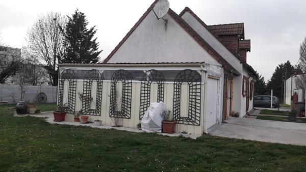 Maison Individuelle de 1987 avec 4 chambres