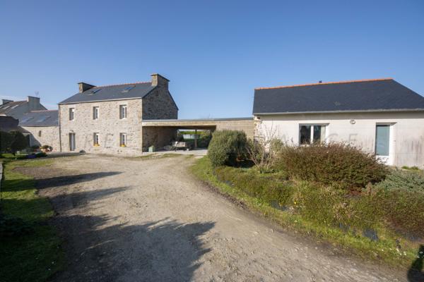 Maison 7 pièce(s) 4 chambre(s) 210 m²