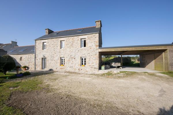 Maison 7 pièce(s) 4 chambre(s) 210 m²