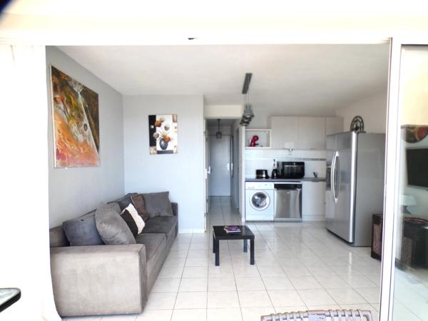 Village naturiste. Appartement 2 pièces cabine