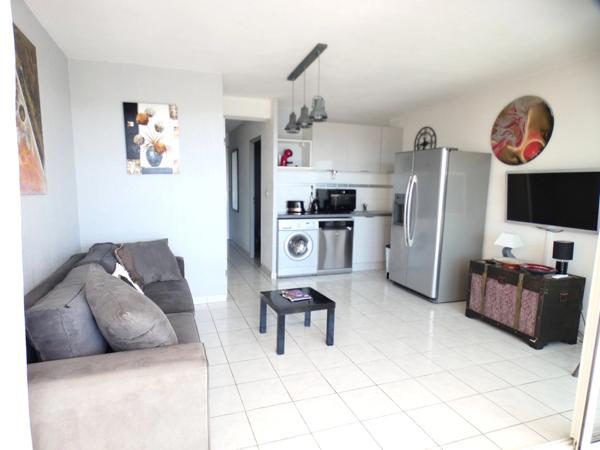 Village naturiste. Appartement 2 pièces cabine