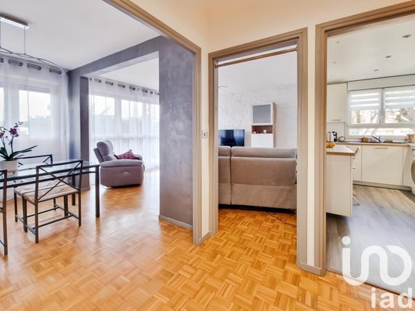 Appartement 4 pièces de 70 m² à Chennevières-sur-Marne (94430)
