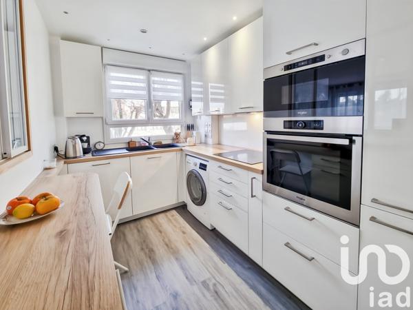 Appartement 4 pièces de 70 m² à Chennevières-sur-Marne (94430)