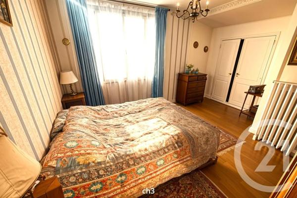 Maison à vendre  5 pièces - 117 m 2   JUVISY SUR ORGE  - 91