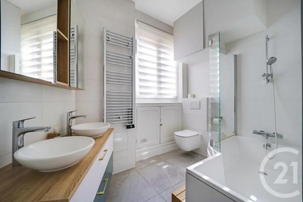 Appartement F8 à vendre  6 pièces - 150 m 2   BOULOGNE BILLANCOURT  - 92