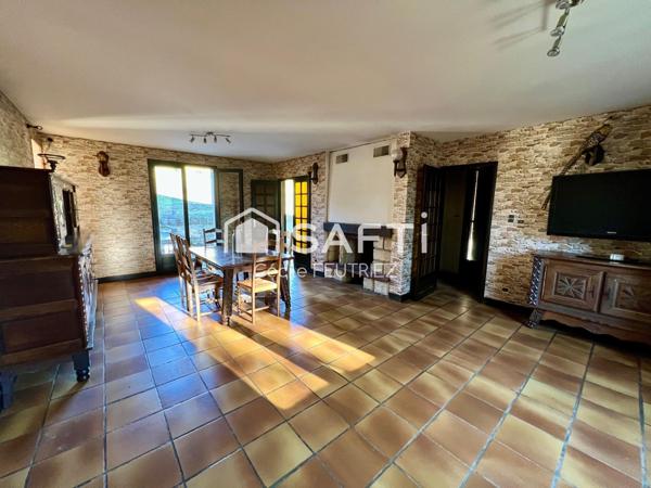 Maison à rénover dans un environnement calme