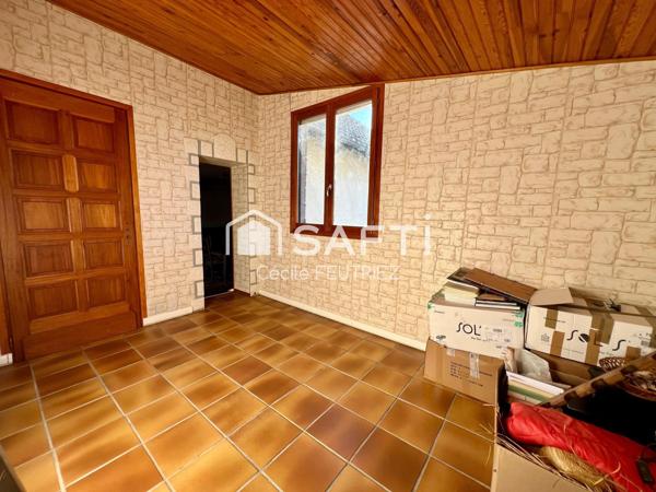 Maison à rénover dans un environnement calme