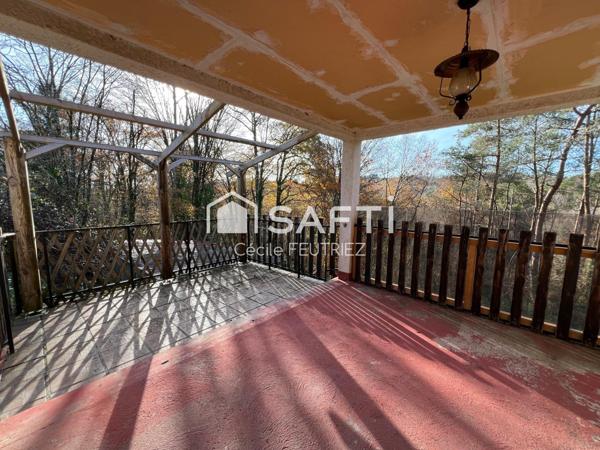 Maison à rénover dans un environnement calme