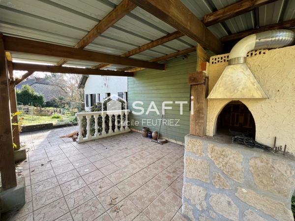 Maison à rénover dans un environnement calme