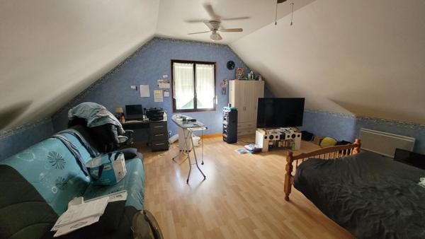 Maison 169 m2 4 chambres sur un terrain de 2800 m2