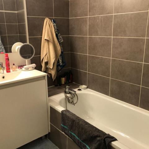 Appartement Avignon 3 pièce(s) 57.10 m2 180000