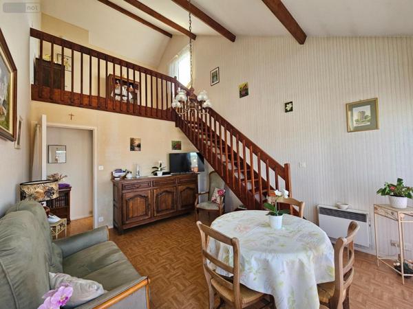 Appartement à vendre à Valognes dans la Manche (50700), ref : 423