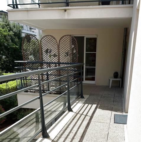 Montigny-le-Bretonneux (78180) Appartement 3 pièces 65m² utiles - Terrasse 25m² - Quartier du Pas du Lac Montigny le Bretonneux