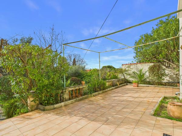 Toulon (83000) Maison de caractère avec vue mer – Toulon