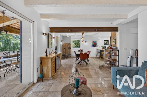Maison à vendre 6 pièces 165 m² Saint-Jeannet