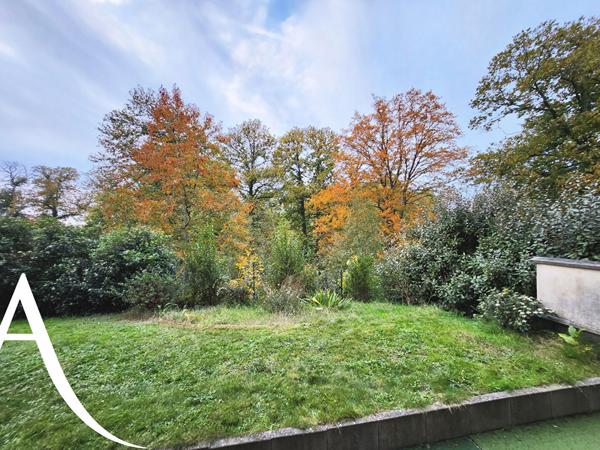 Appartement Dourdan 3 pièces avec jardin privatif / 62.33 m2 loi Carrez