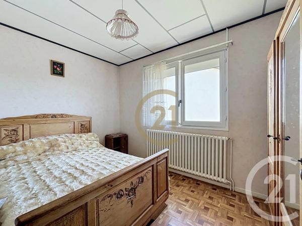 Maison à vendre  6 pièces - 107 m 2   FROIDECONCHE  - 70