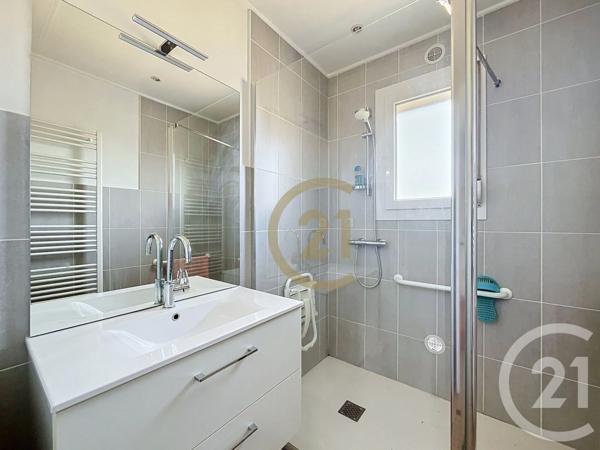 Maison à vendre  6 pièces - 107 m 2   FROIDECONCHE  - 70