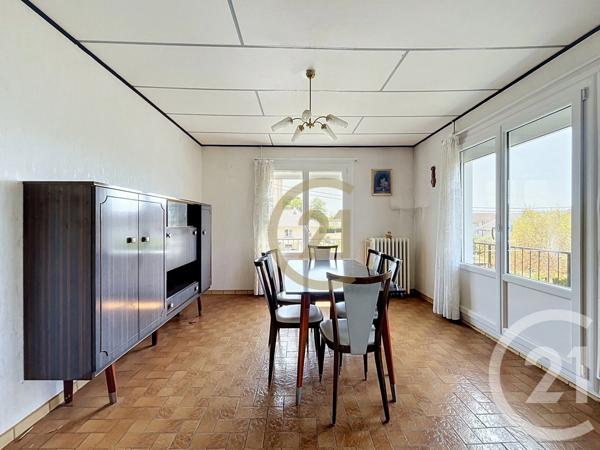 Maison à vendre  6 pièces - 107 m 2   FROIDECONCHE  - 70