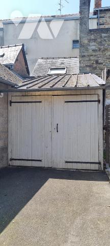 LA GUERCHE DE BGNE - Plein-centre - Maison avec garage