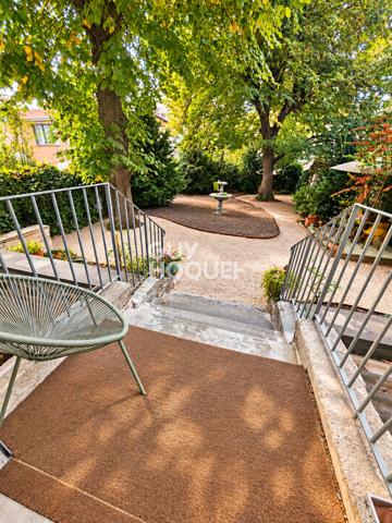 Splendide appartement bourgeois avec jardin privatif