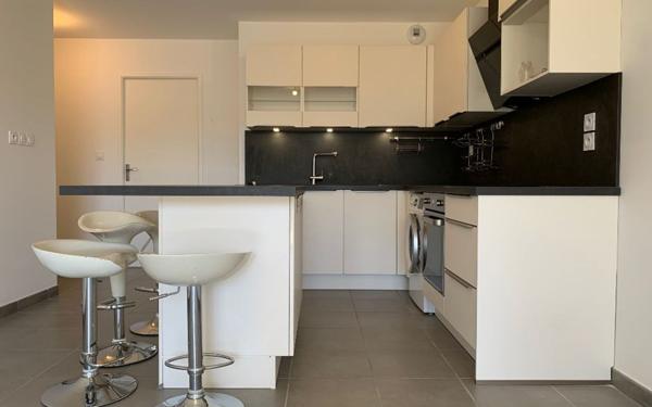 Appartement à louer    3 pièces •  Saint-Jean