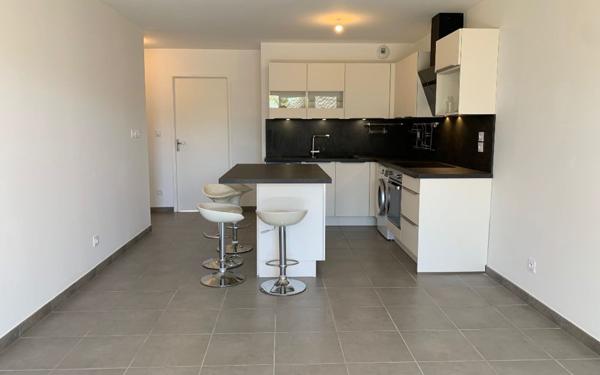 Appartement à louer    3 pièces •  Saint-Jean