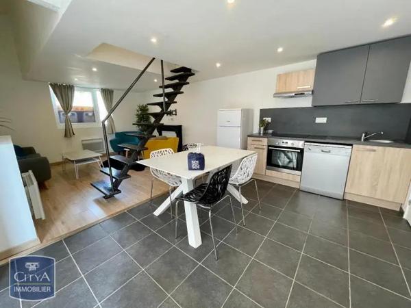 Appartement à louer 3 pièces 42.3m² Dijon (21000)
