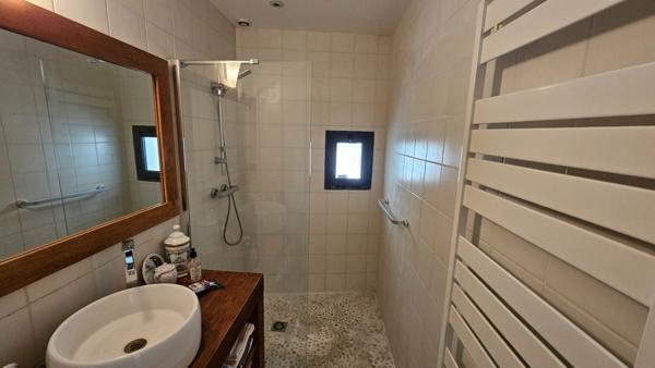 Maison Nimes 5 pièce(s) 145.57m²