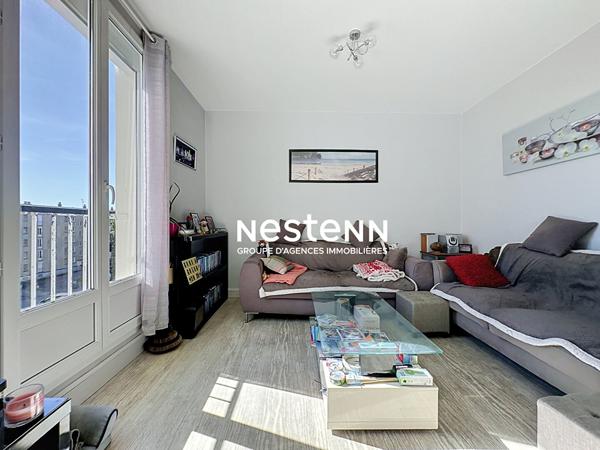 Appartement - 4 pièces - 69 m² - QUIMPER - Proche des commerces