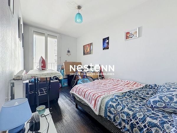 Appartement - 4 pièces - 69 m² - QUIMPER - Proche des commerces