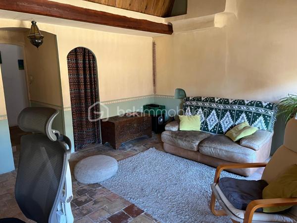 Maison ancienne de 383 m²