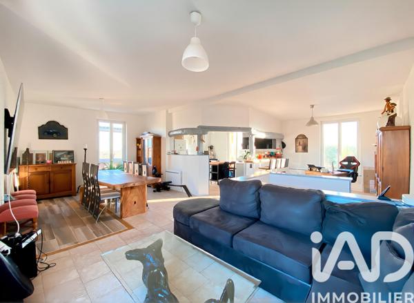 Immeuble à vendre 8 pièces 222 m² Le Malesherbois