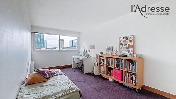 COURBEVOIE / LA DEFENSE appartement Duplex 5 pièces de 166 m² avec cave