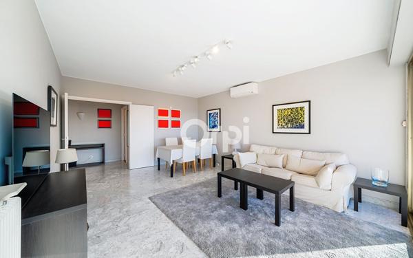 Appartement à vendre    3 pièces • 71,80 m2 Antibes