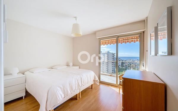 Appartement à vendre    3 pièces • 71,80 m2 Antibes