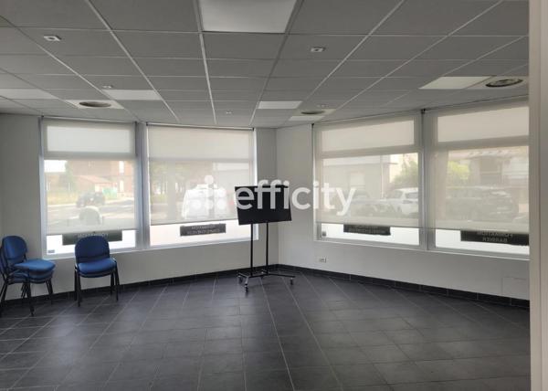 Local Commercial 12 pièces - 196 m²