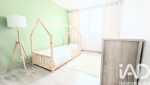 Appartement à vendre 4 pièces 81,79 m² Saint-Michel-sur-Orge