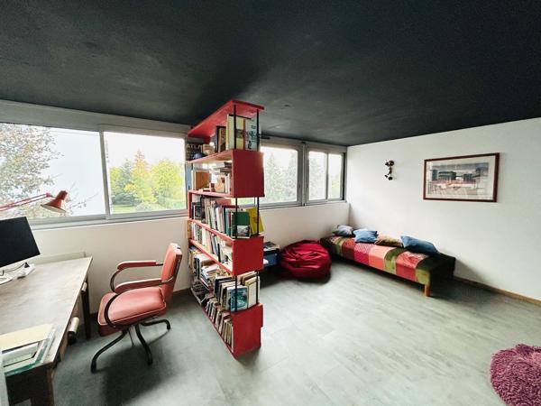 Maison d'architecte à vendre à Bordeaux Caudéran - Bureaux avec volumes modulables