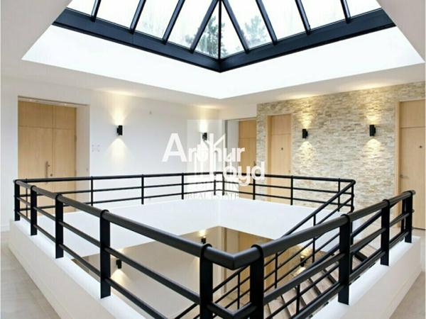 Bureaux 332 m² en R+1 - Top emplacement - Sophia Antipolis