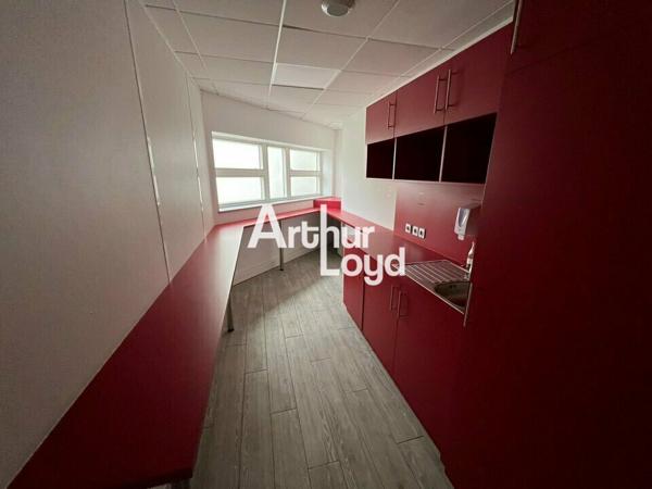 Bureaux 332 m² en R+1 - Top emplacement - Sophia Antipolis
