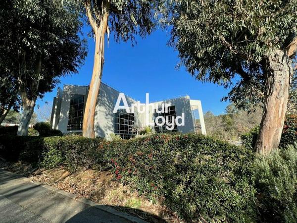Bureaux 332 m² en R+1 - Top emplacement - Sophia Antipolis