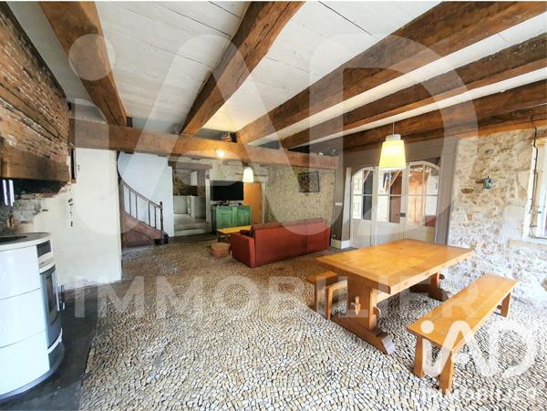 Maison à vendre 7 pièces 286 m² Chasseneuil-sur-Bonnieure