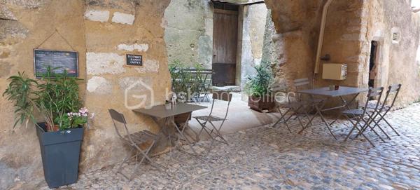 Local d activites de 45 m²