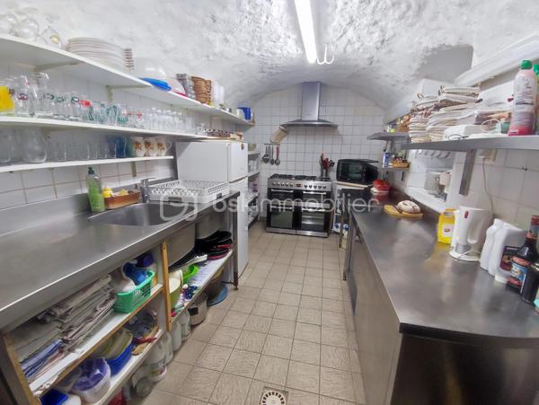 Local d activites de 45 m²