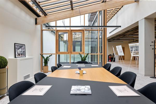 Bureaux à louer à PARIS 75011